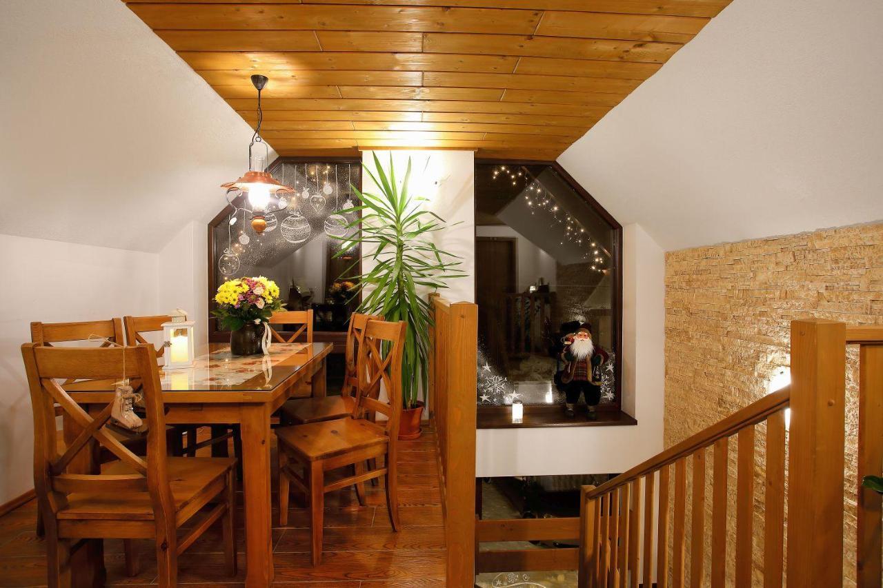 Apartmány Pod Chopkom Pavčina Lehota Exterior foto